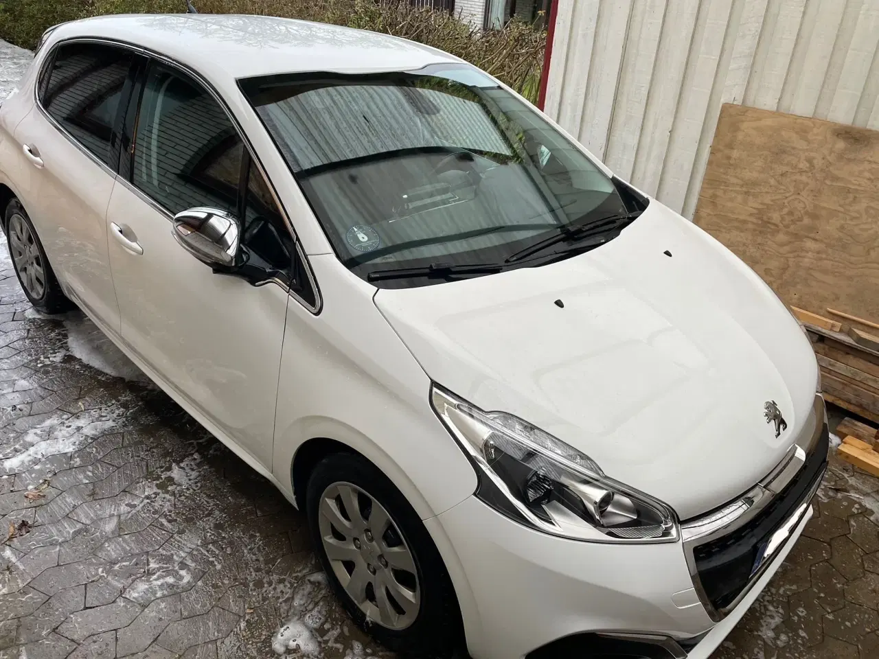 Billede 2 - Peugeot 208 1,6 HDI - Desire 100 HK