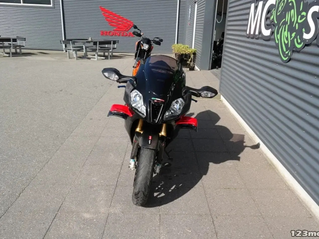 Billede 14 - Aprilia RSV 1000 R Factory ENGROS/UDEN KLARGØRING