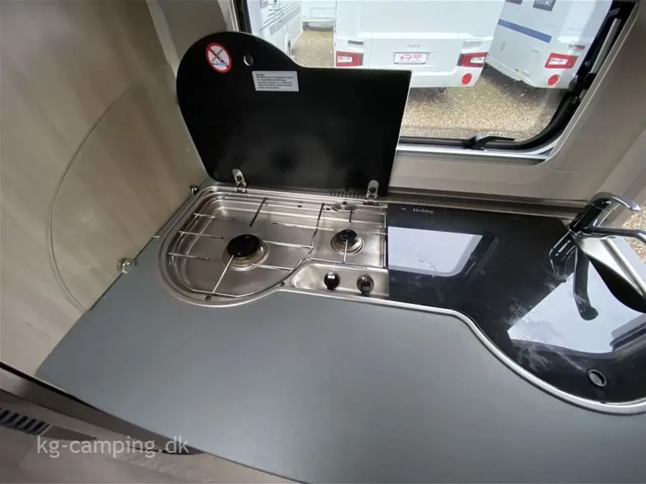 Billede 14 - 2018 - Hobby De Luxe Edition 560 KMFe 3-køjers vogn med dobbeltseng