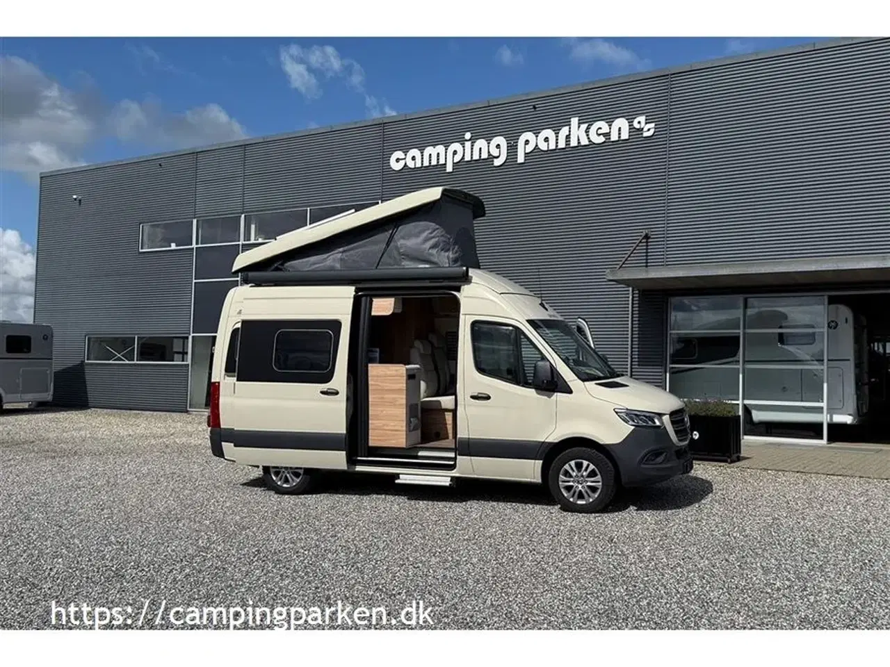 Billede 1 - 2021 - Hymer Grand Canyon S   Hymer Grand Canyon S byder på køreoplevelse, 4 sovepladser, under 6 meter