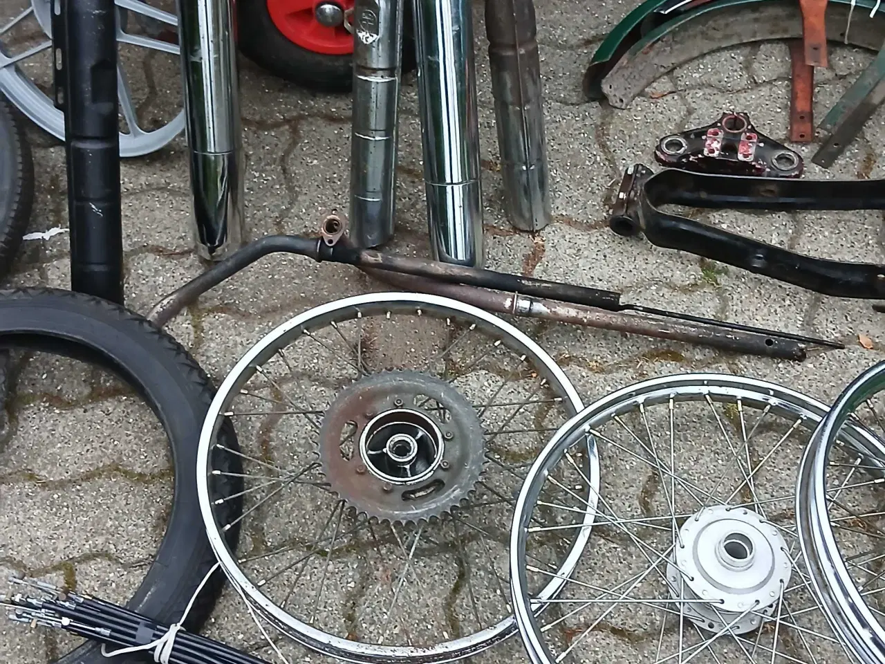 Billede 5 - Knallert stumper 