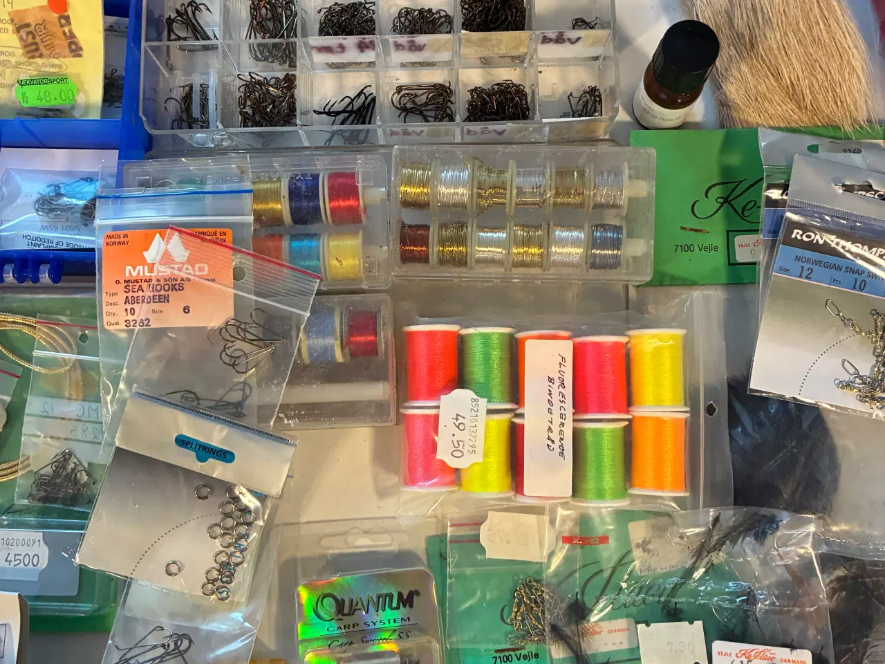 Billede 16 - Fiskeudstyr af forskellige slags