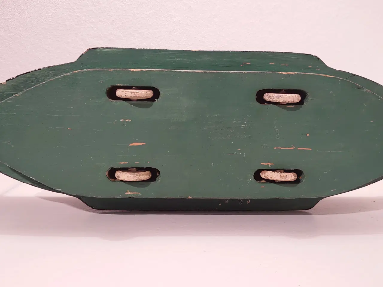 Billede 6 - Fængselslegetøj: Færge med togspor og hjul.Ca 1930