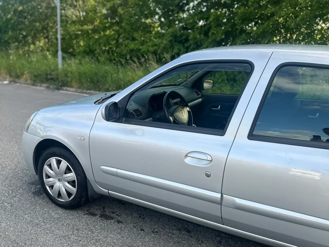 Billede 6 - Renault Clio rigtig flot 