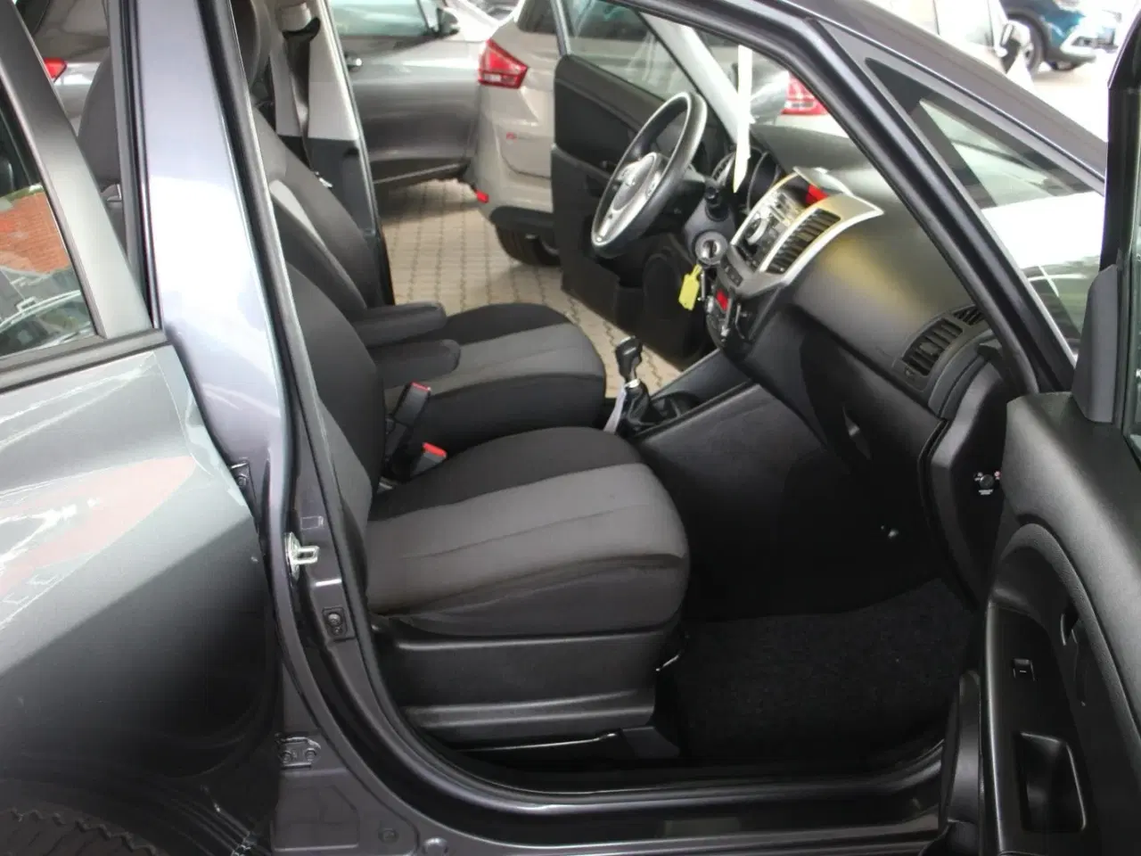 Billede 11 - Kia Venga 1,4 CRDi 90 Intro Edition