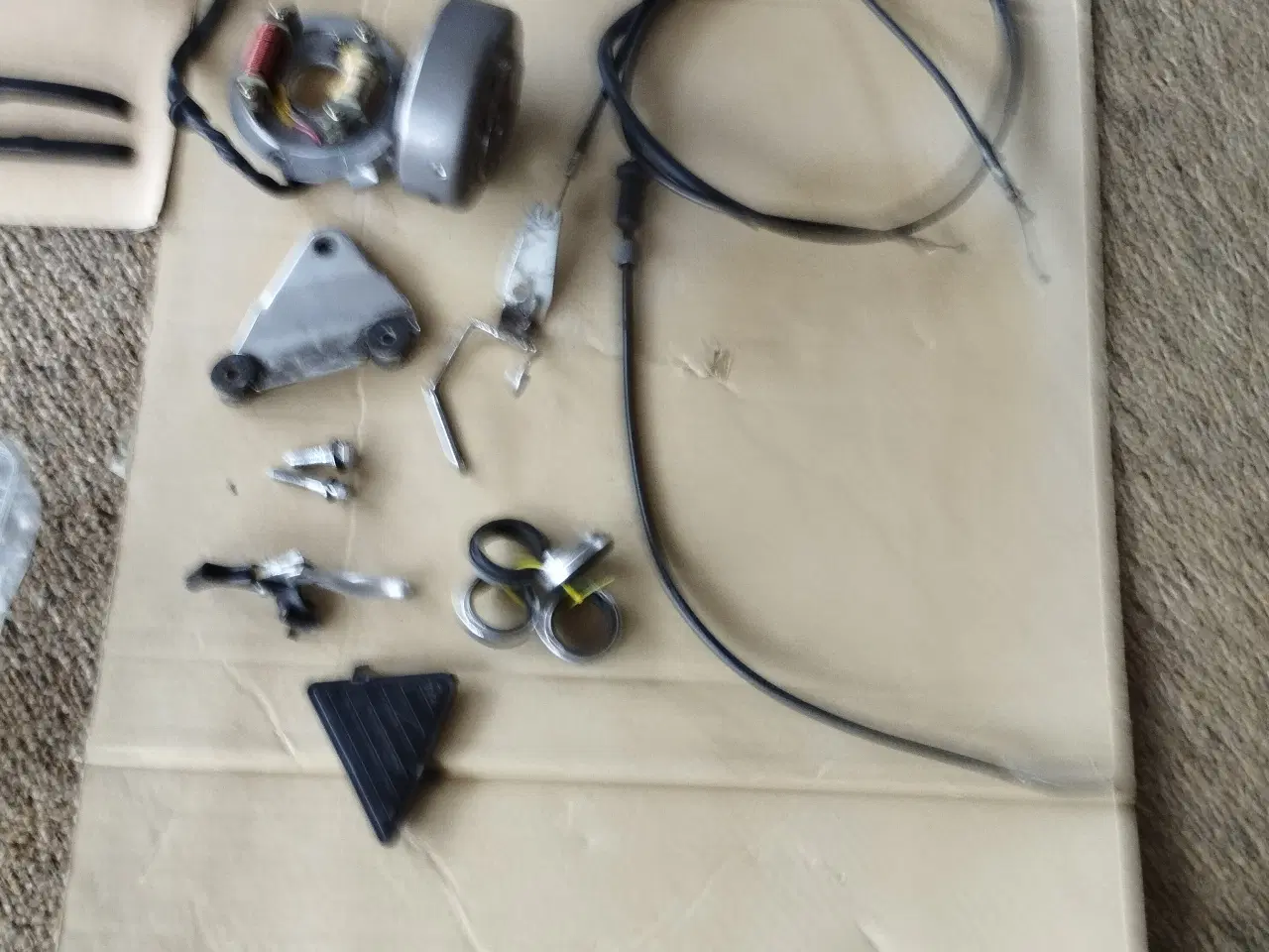 Billede 4 - 8800 Viborg Suzuki GN 400 reservedele ( se %)