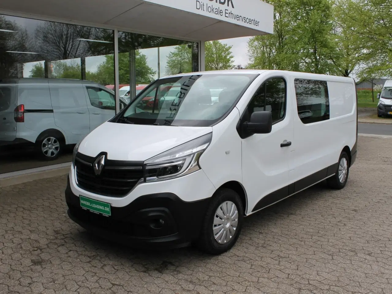 Billede 3 - Renault Trafic T29 2,0 dCi 120 L2H1 Mandskabsvogn