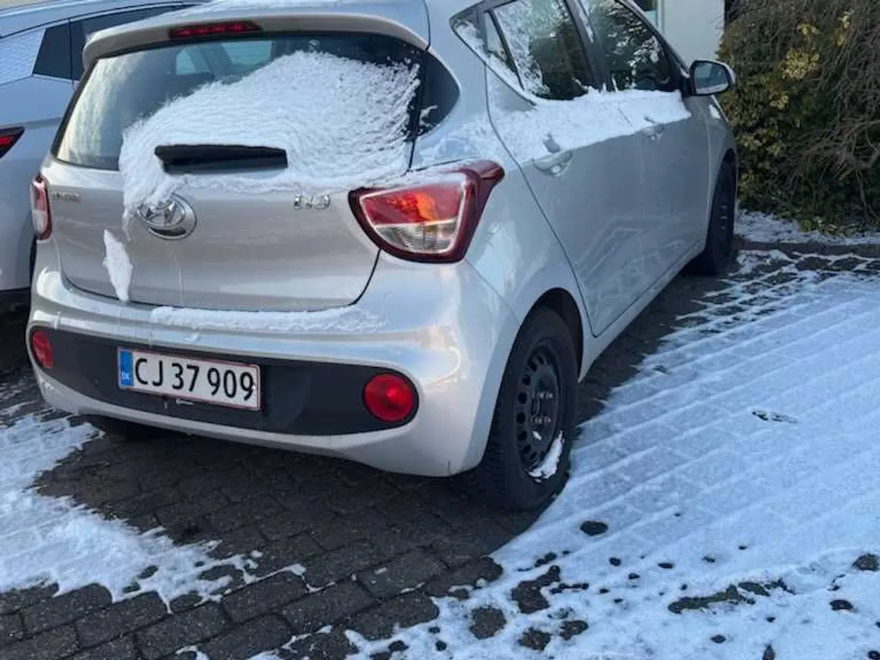 Billede 3 - Økonomisk lille bil