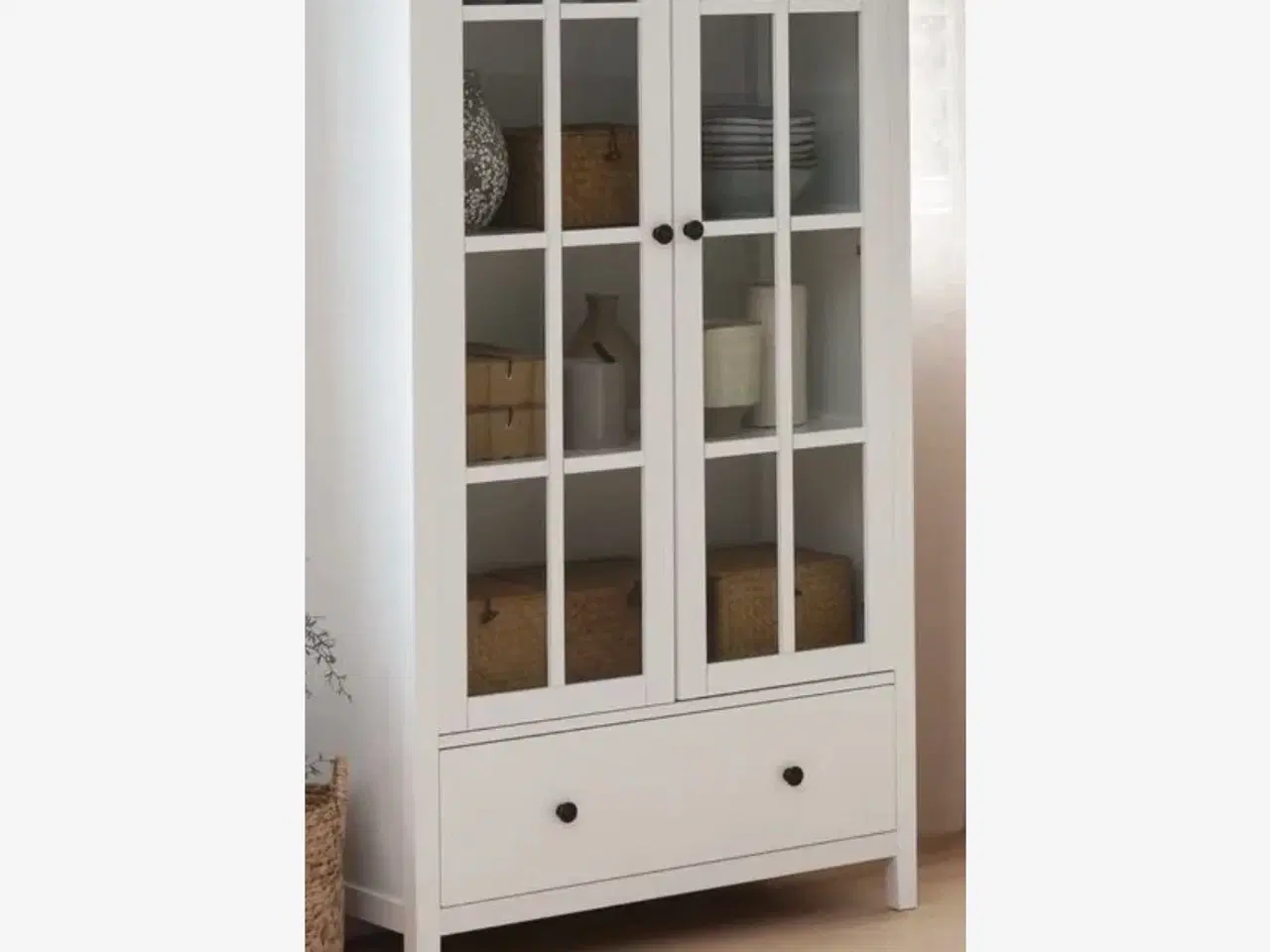 Billede 1 - Vitrineskab