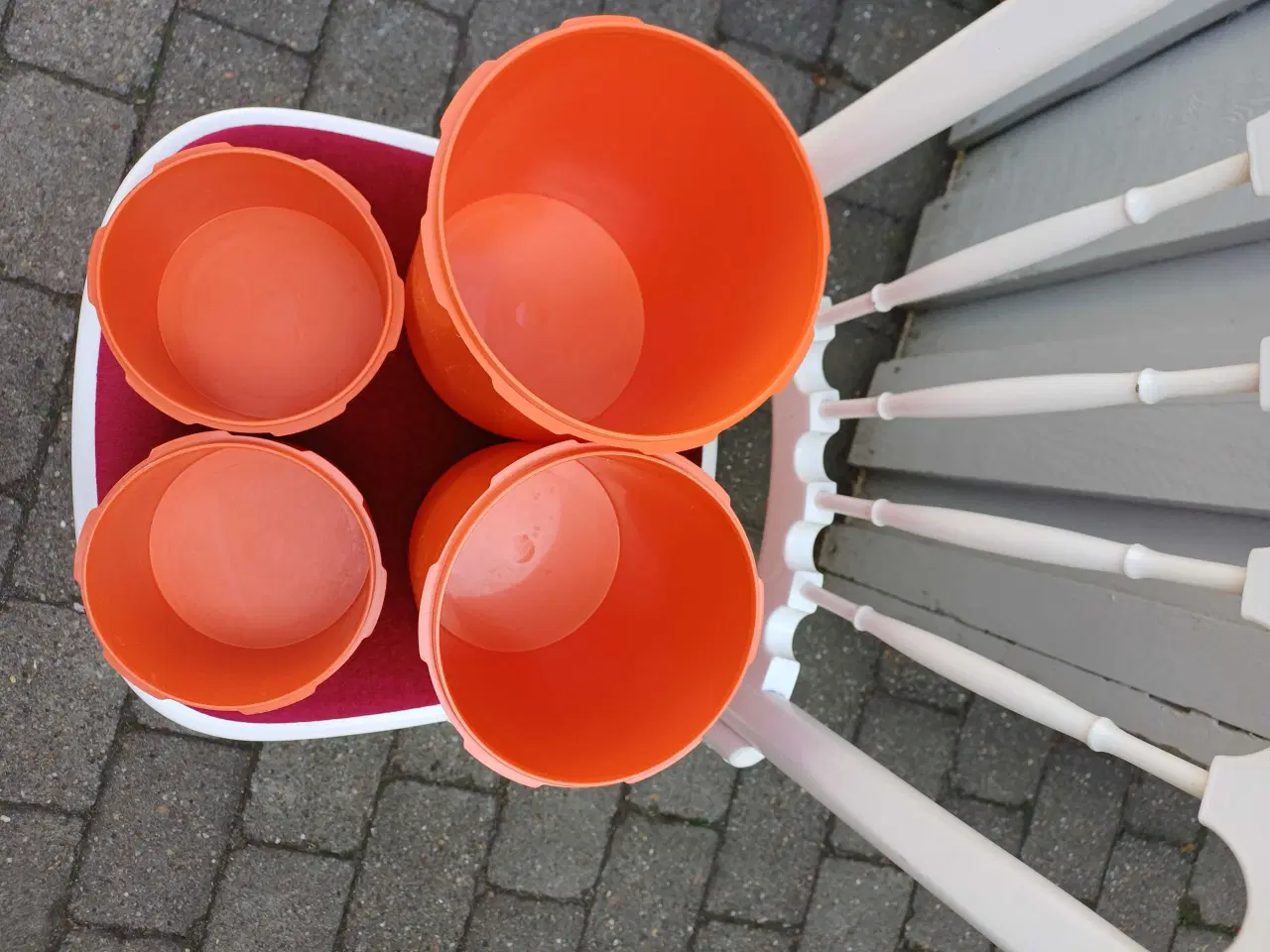 Billede 2 - Tupperware med solstråle låg 