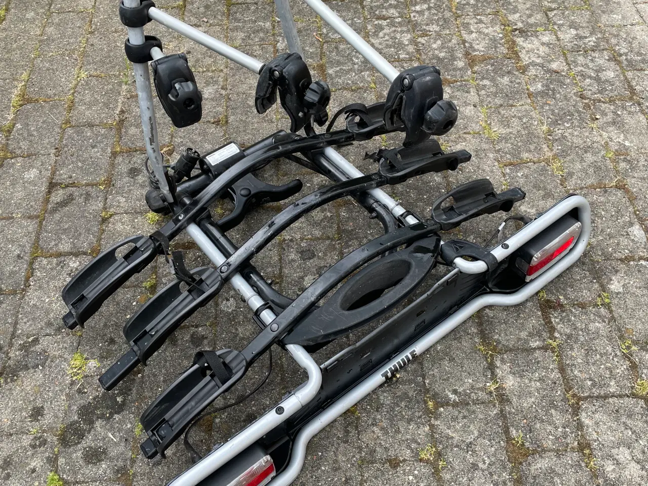 Billede 1 - Thule cykelholder, 3 cykler, anhængertræk