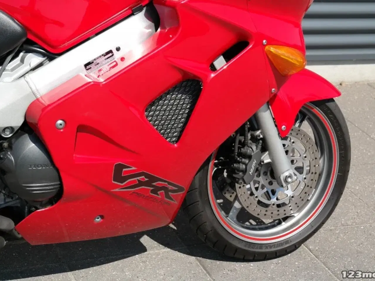 Billede 11 - Honda VFR 800 F MC-SYD       BYTTER GERNE