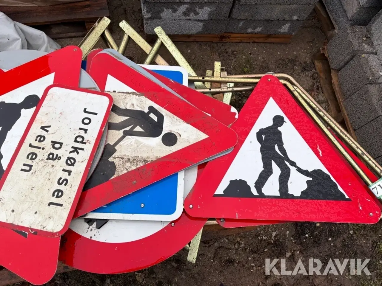 Billede 4 - Skilte - blandet lot