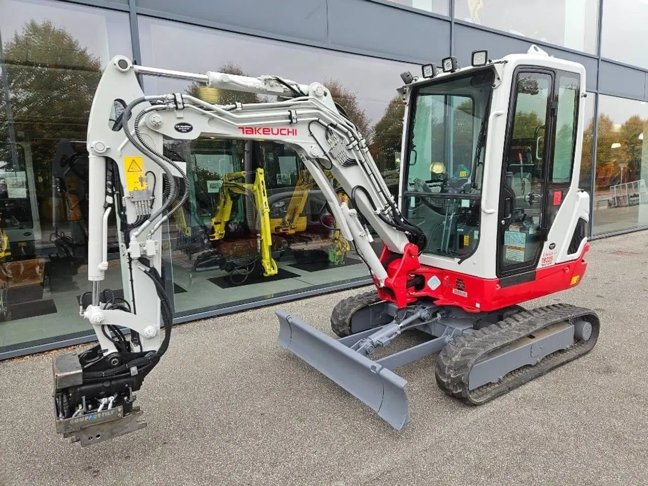 Billede 4 - Takeuchi TB 225
