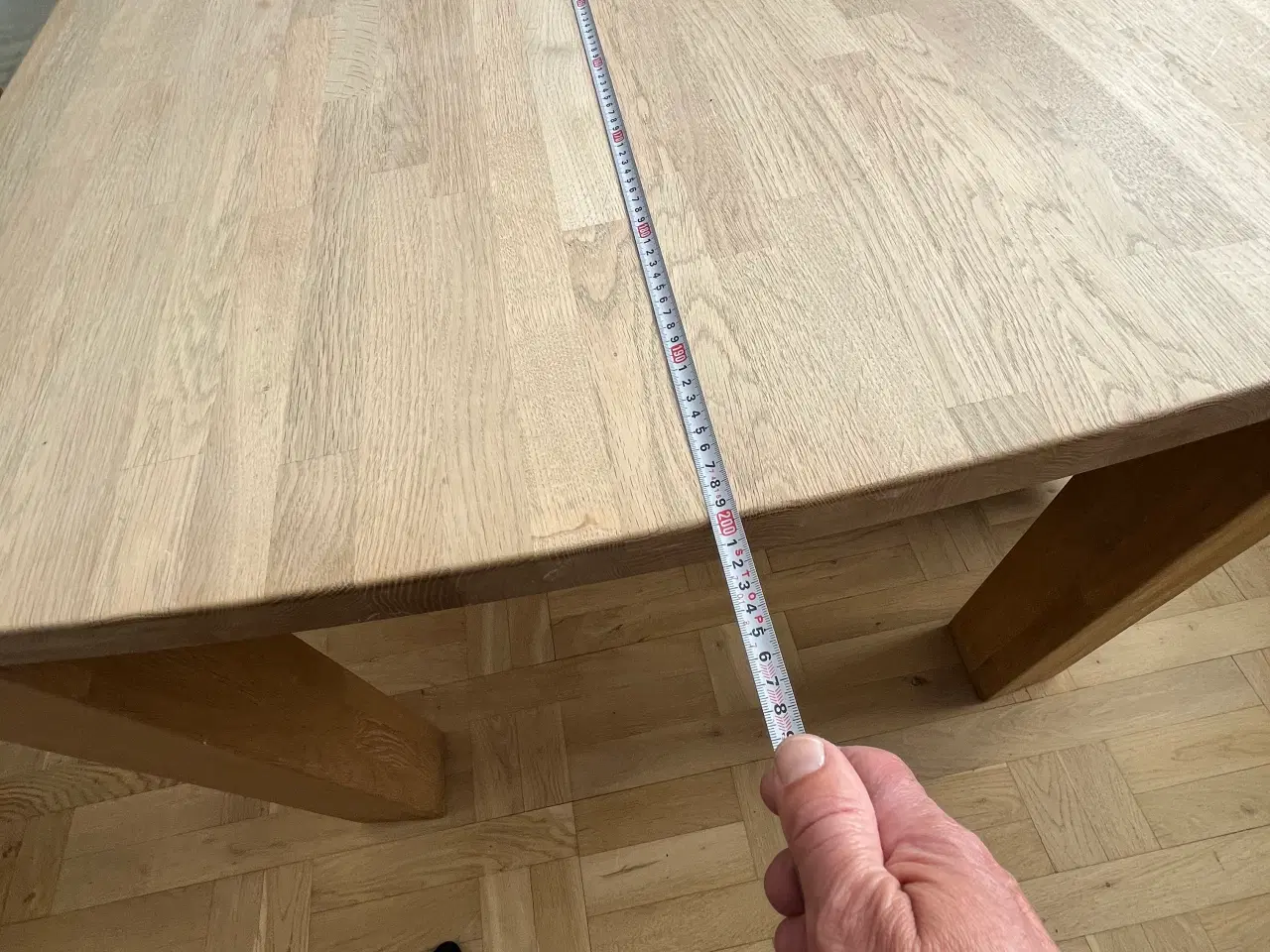 Billede 6 - Spisebord i massiv egetræ