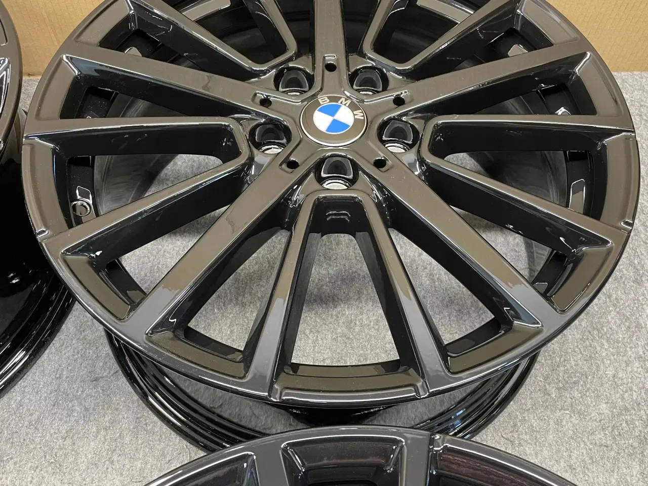 Billede 5 - ALUFÆLGE BMW 1 F40 2 F45 F46 512 18"