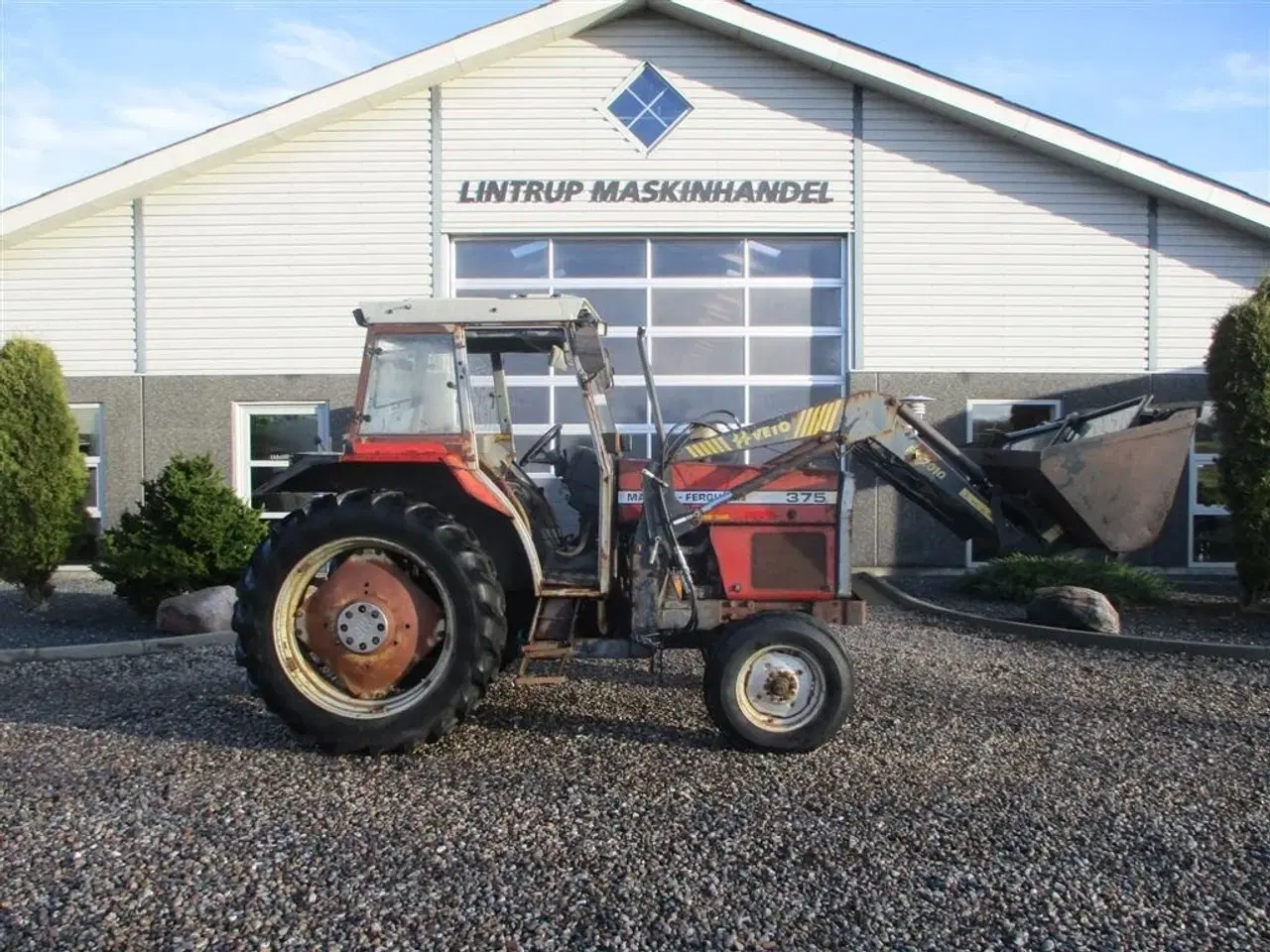 Billede 7 - Massey Ferguson 375 HiLine med frontlæsser