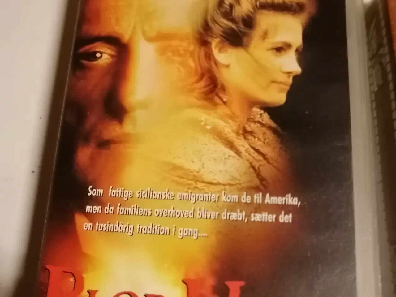 Billede 14 - VHS film danske udlanske 25kr stk 