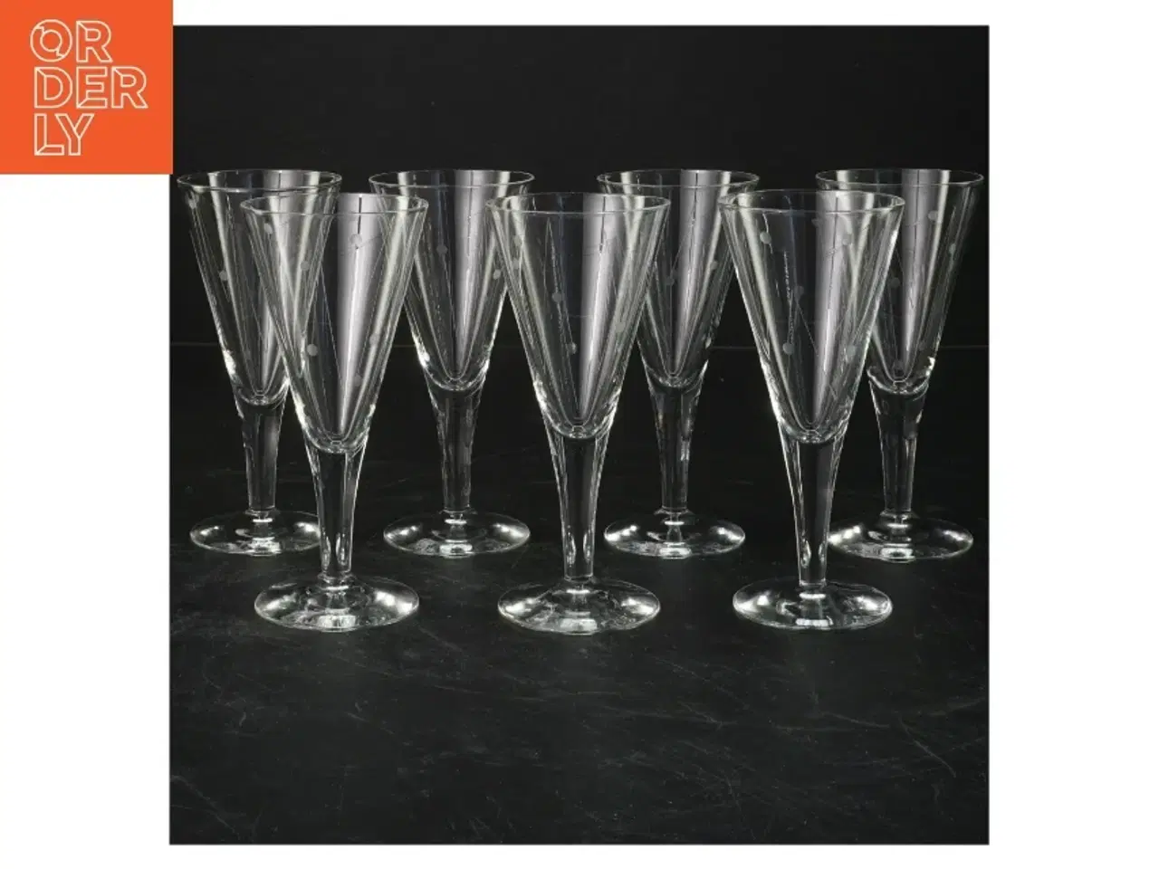 Billede 1 - Champagneglas, sæt af 7 (str. 7 styk. ø. 6 cm. længde. 13 cm)