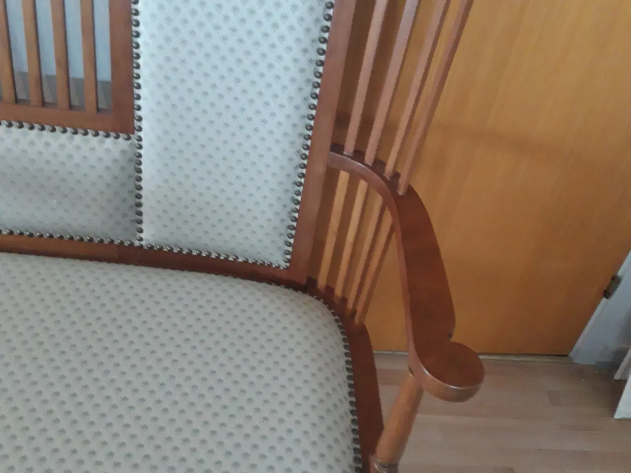 Billede 8 - Antik bænk og stol i massiv Rosentræ sælges