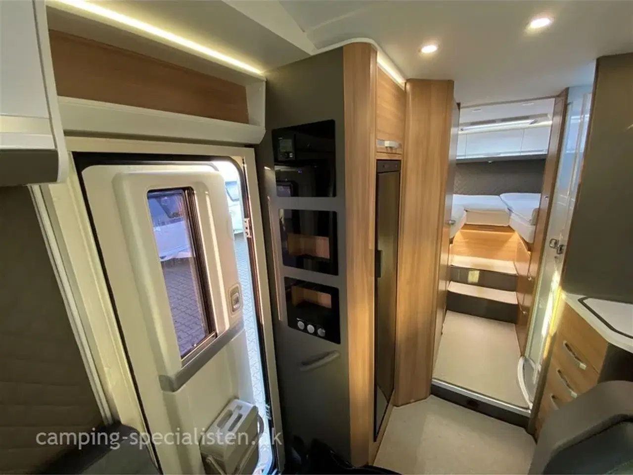 Billede 8 - 2021 - Adria Coral XL Axess A670 SL ”All-in”   Rigtig pæn og velholdt autocamper - Adria Coral XL Axess A670 SL ALL-in model 2021 kan nu ses hos Camping-Specialisten.dk