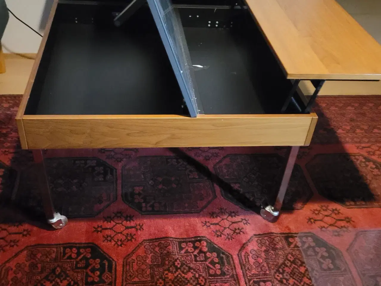 Billede 2 - SOFABORD BoConcept Multifunktionelt med opbevarink