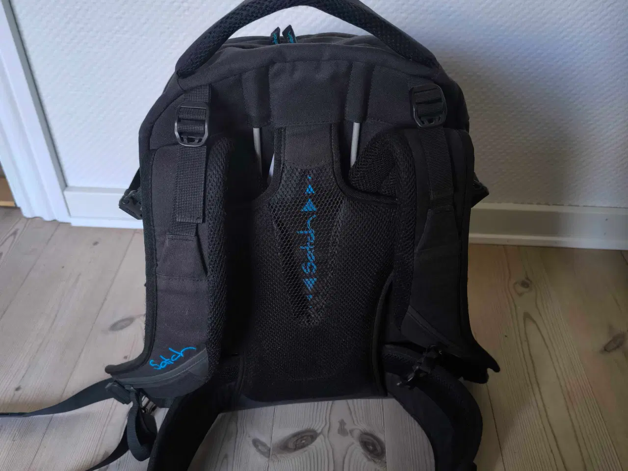 Billede 2 - Skoletaske satch 