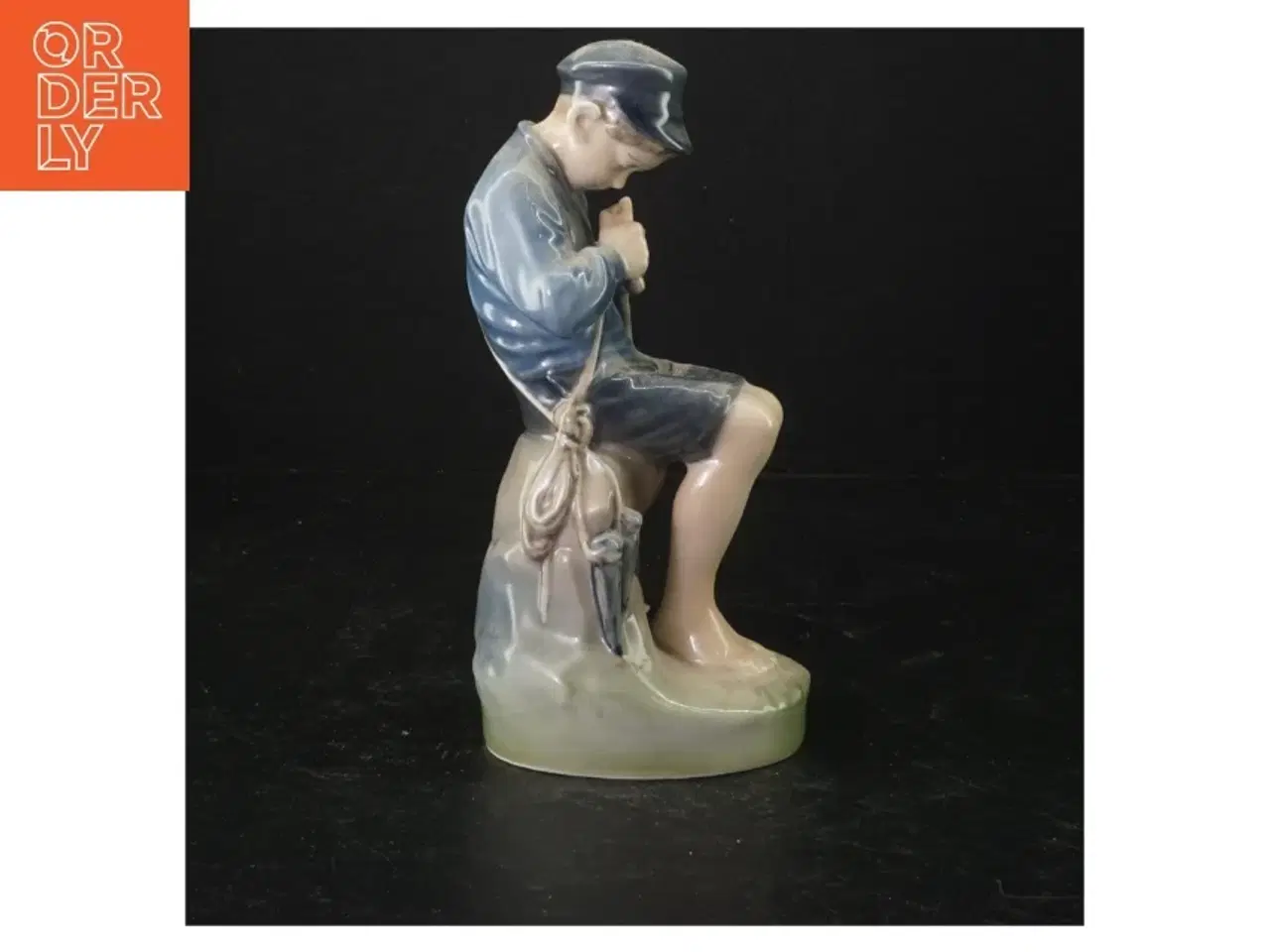 Billede 3 - Figur 905 fra Royal Copenhagen (str. 18 cm)