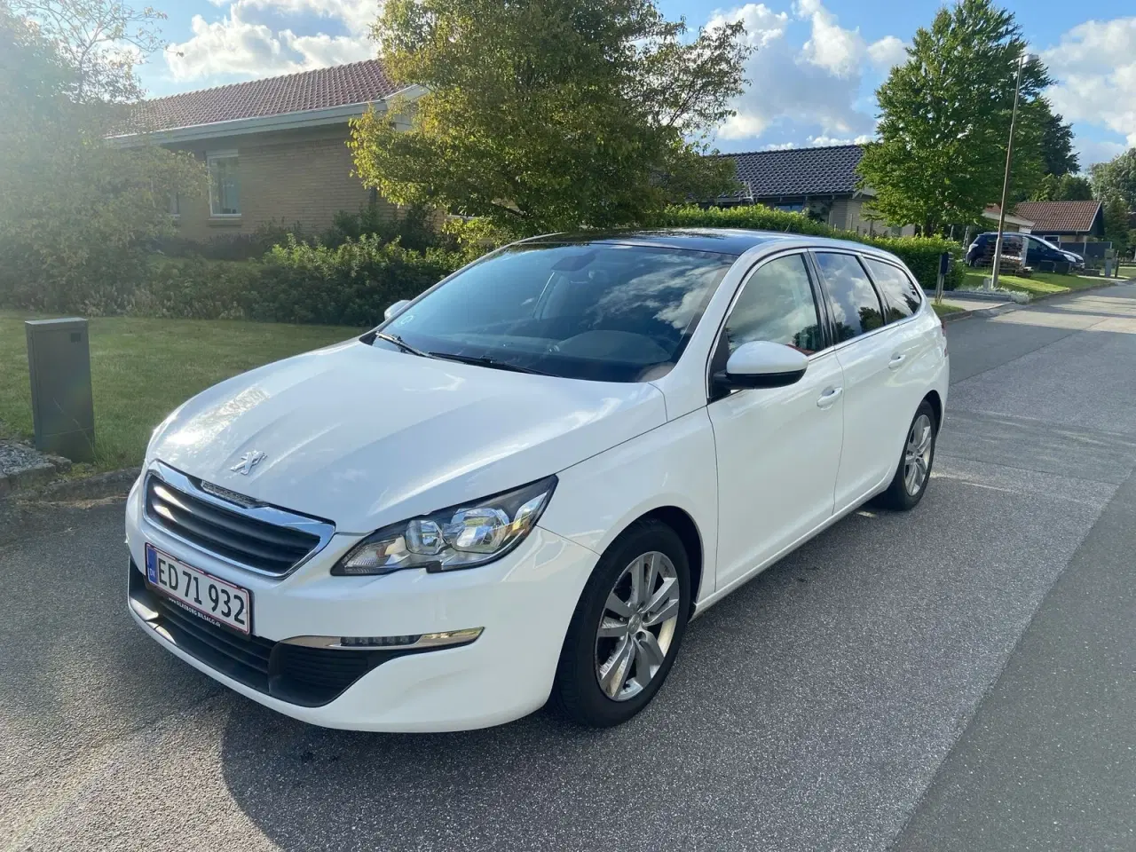 Billede 1 - Peugeot 308 1,2 e-THP 110 Access SW
