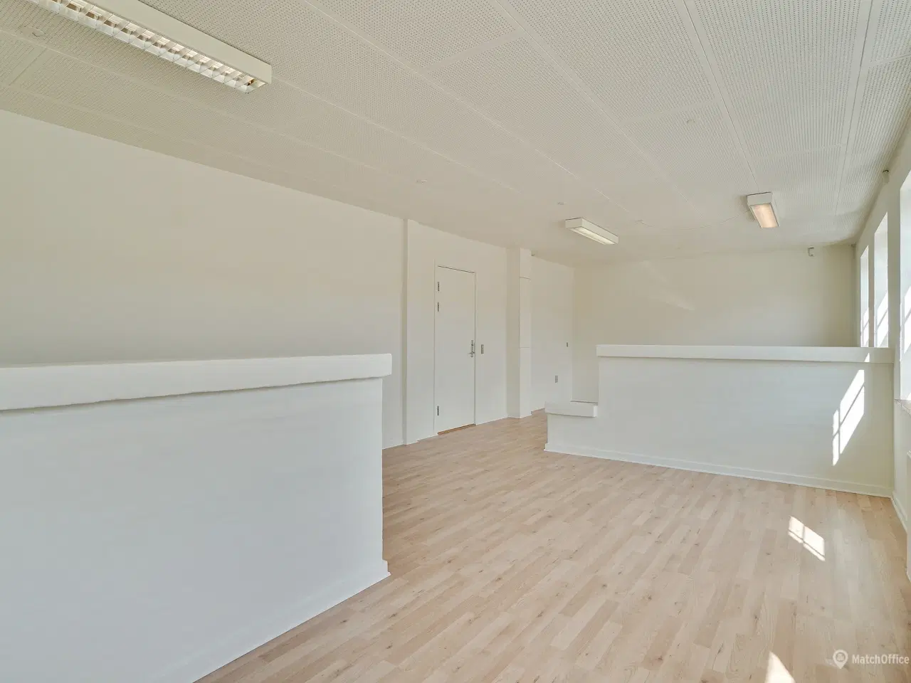 Billede 3 - 363 kvm. lager/værksted med kontor ved E20 i Fredericia