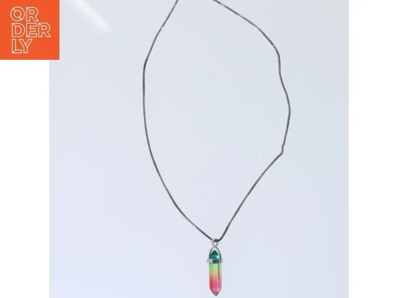 Billede 1 - Halskæde med farverigt vedhæng (str. 45 cm)