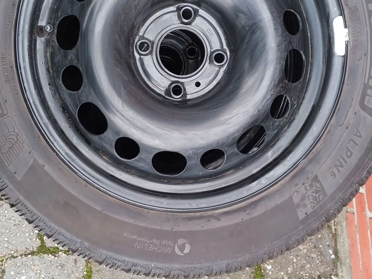 Billede 4 - 4 vinterdæk på stålfælge. Citroen C3/Peugeot 208