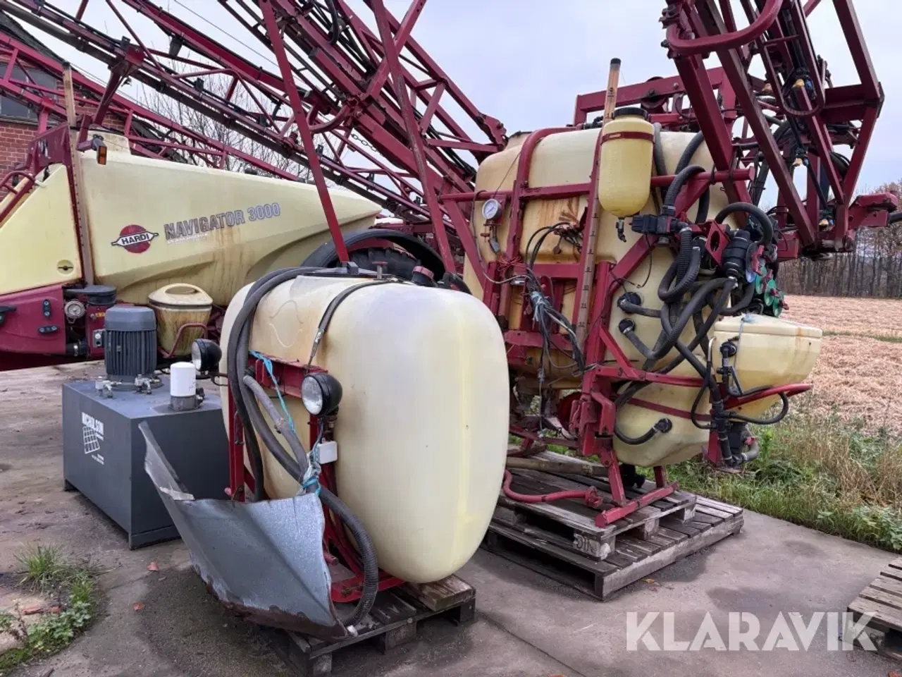 Billede 2 - Liftsprøje + fronttank Hardi Mega LPZ