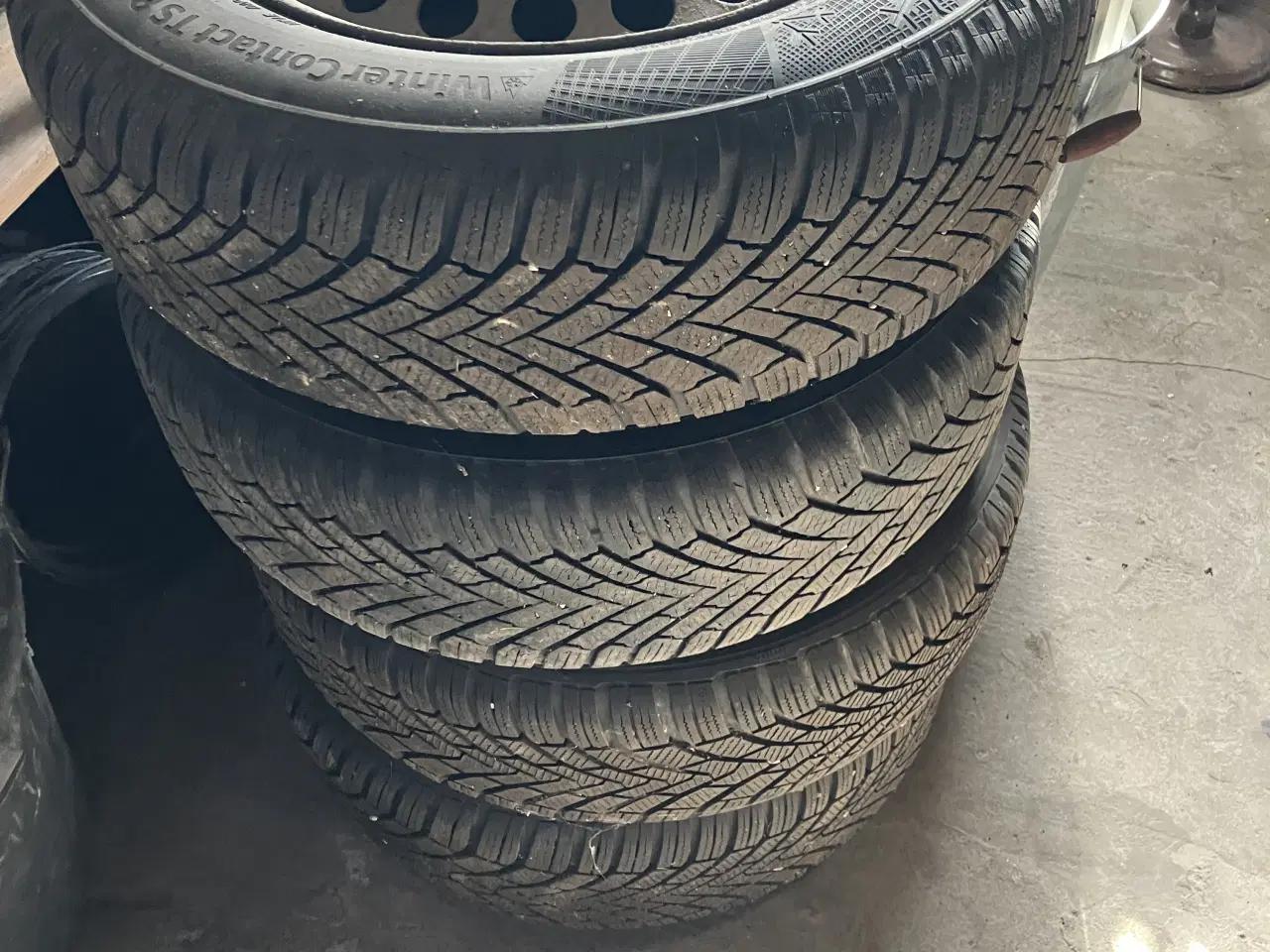 Billede 1 - Brugte vinter dæk har siddet på Skoda oktavia