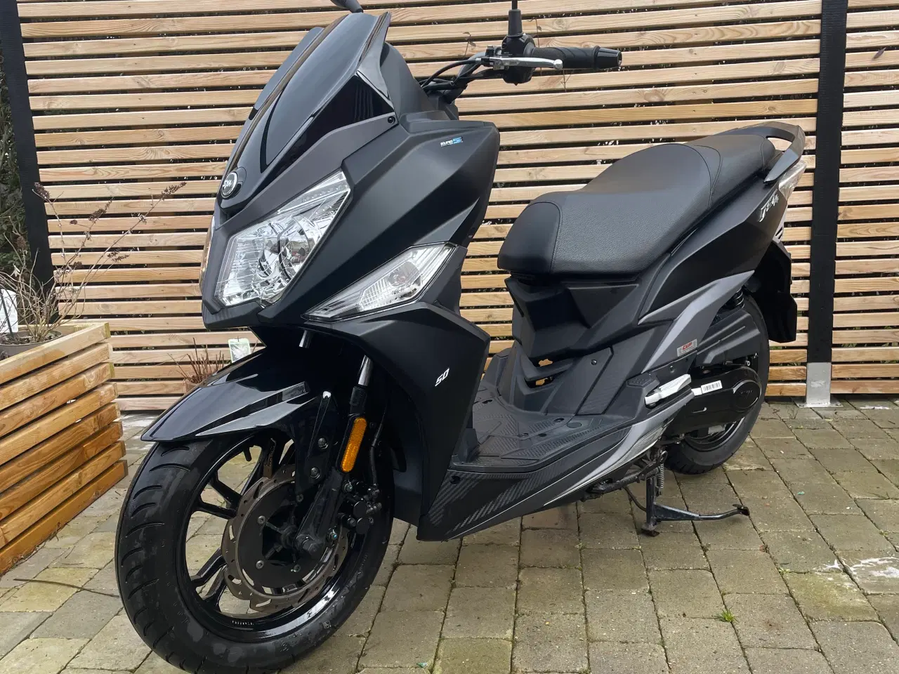 Billede 4 - Super flot scooter 