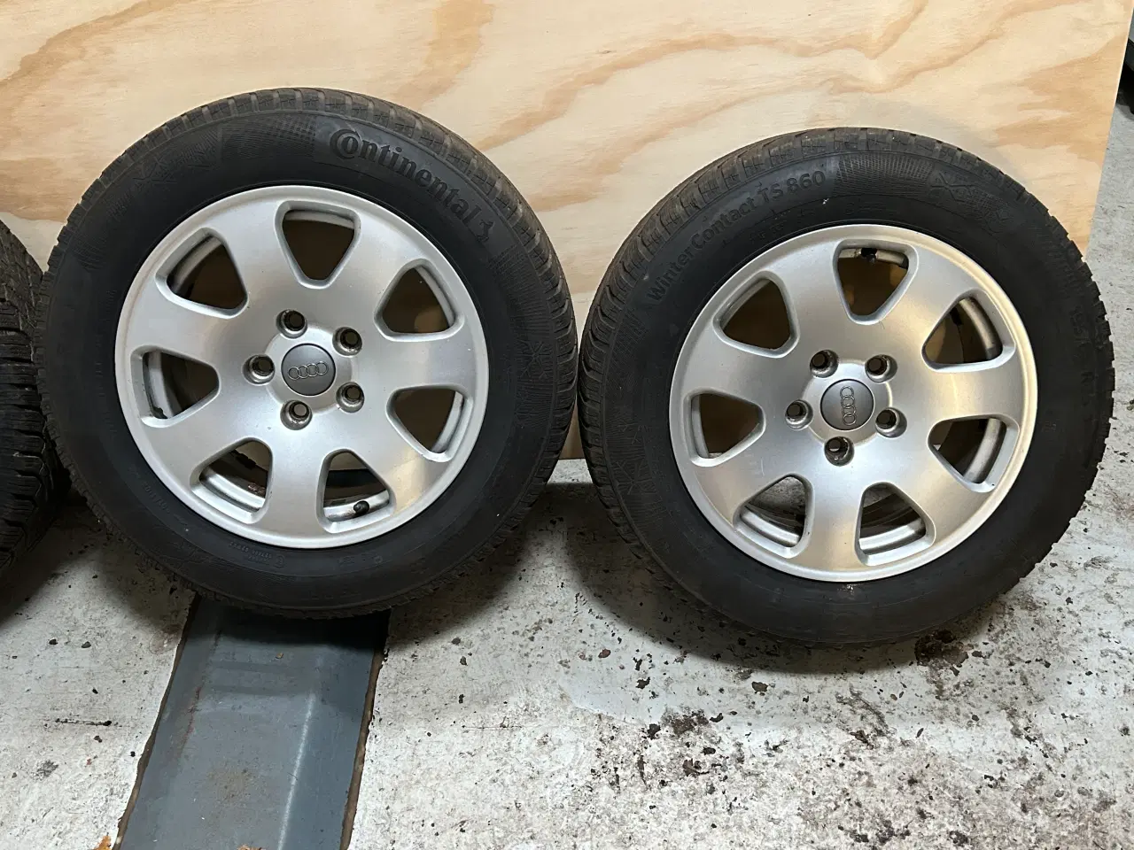 Billede 2 - Originale Audi alufælge 