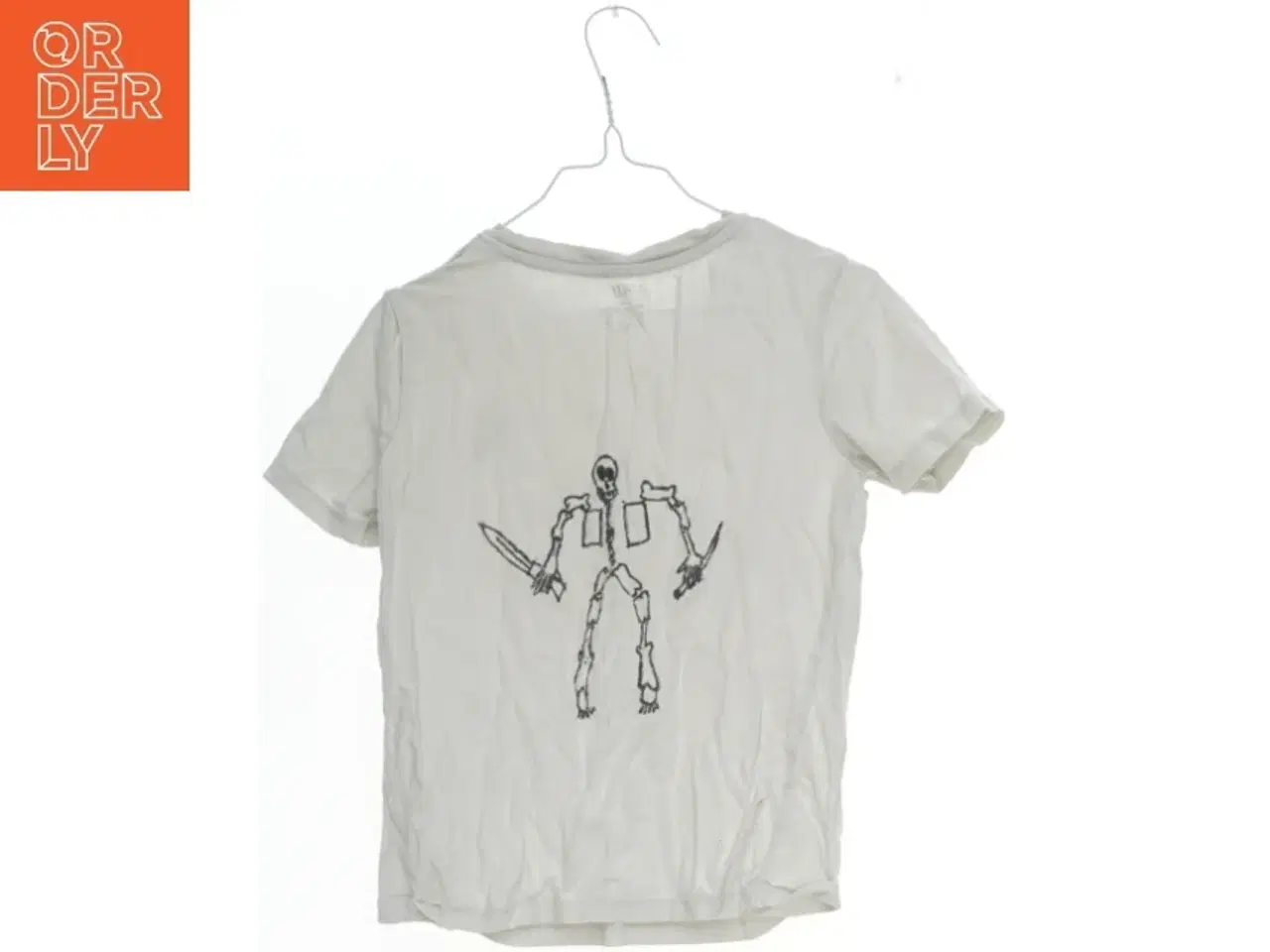 Billede 2 - T-shirt med skeletmotiv fra H&M (str. 122)