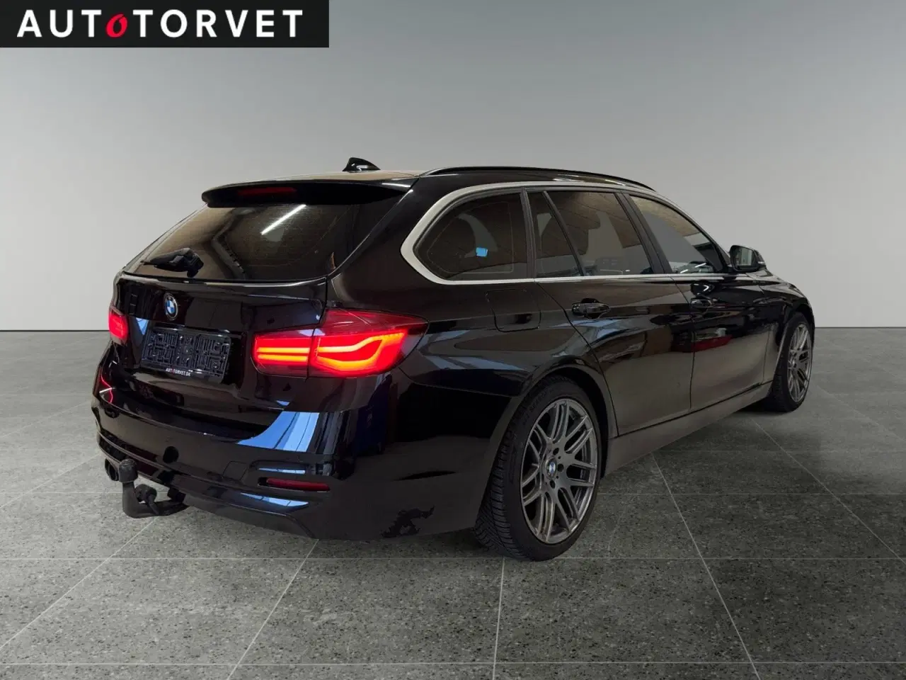Billede 3 - BMW 320d 2,0 Touring aut.