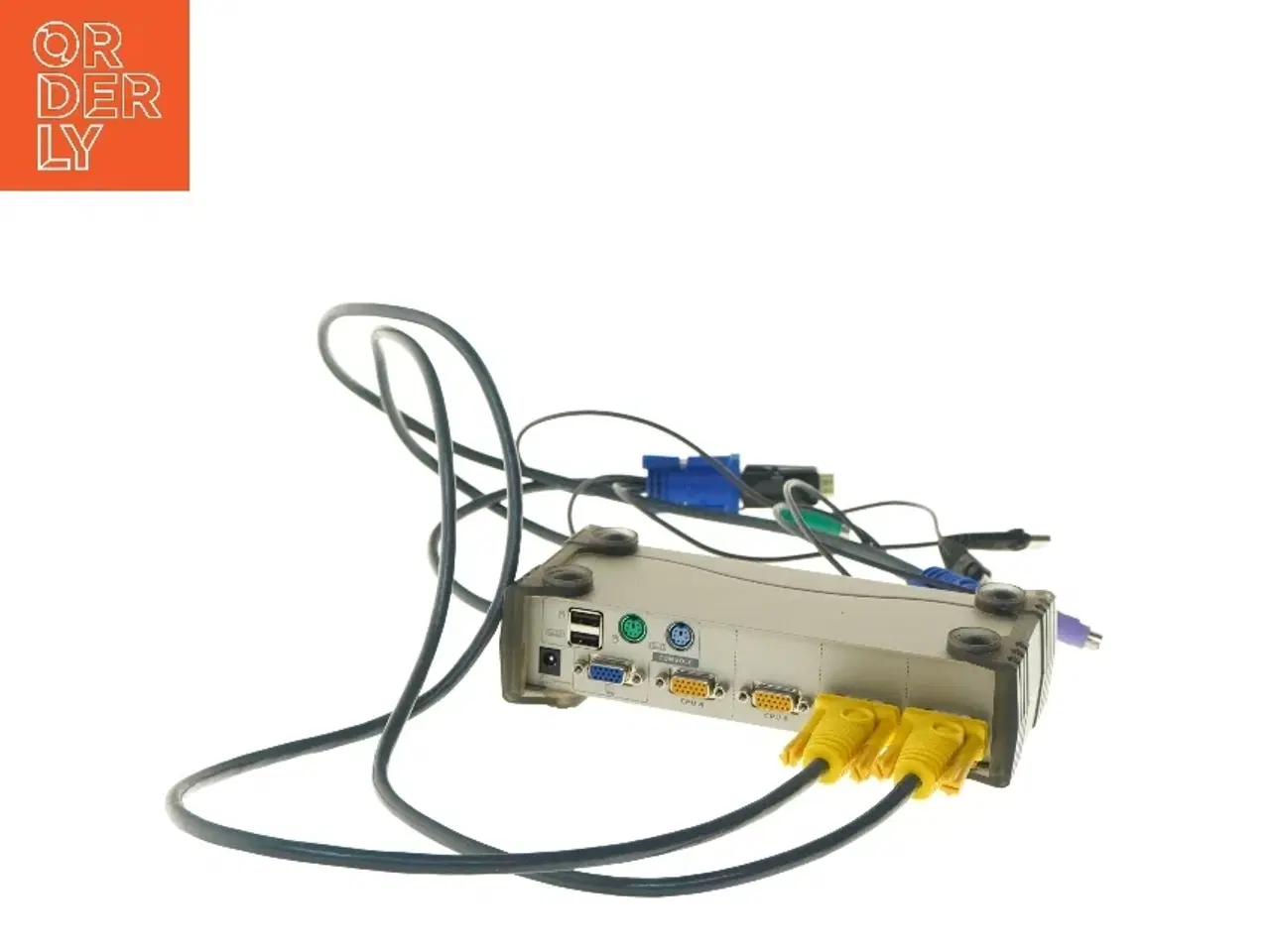Billede 4 - Aten KVM-switch med kabler fra Aten (str. 21x9 cm)