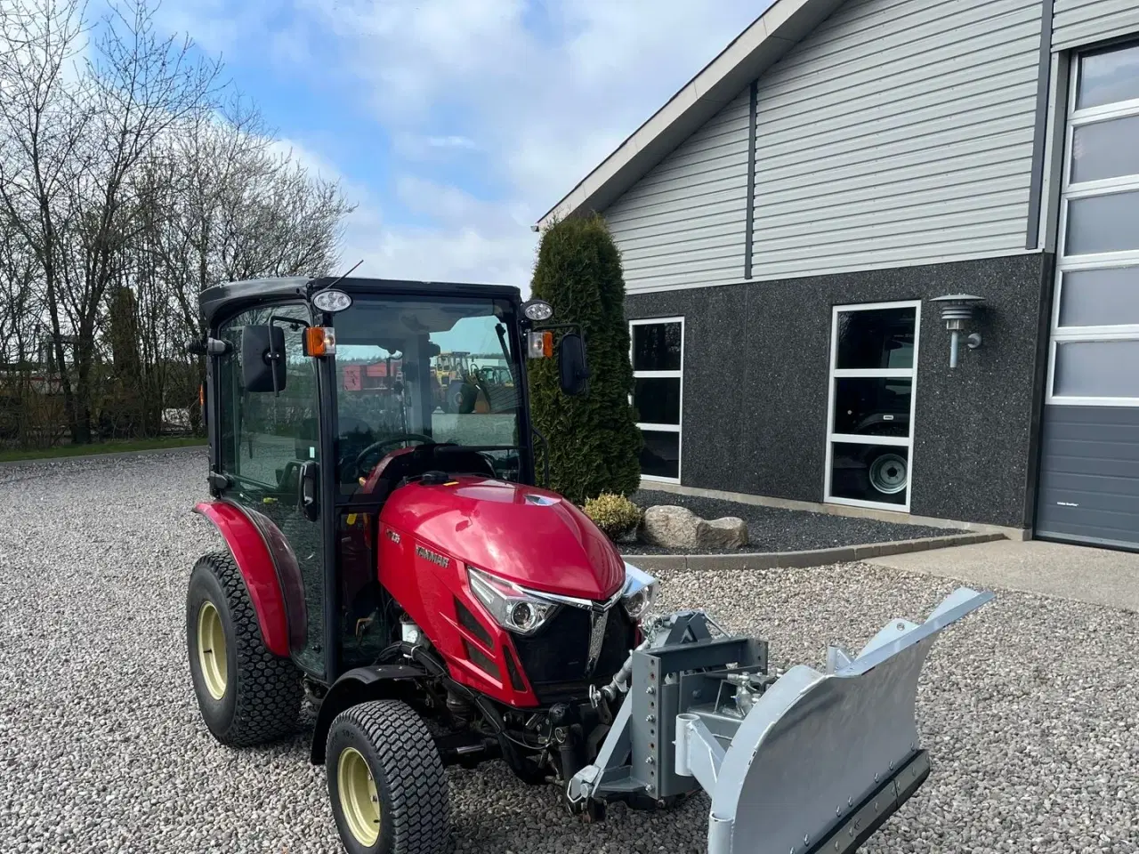 Billede 16 - Yanmar YT 235H 4WD Snow Edition med sneplov og spreder