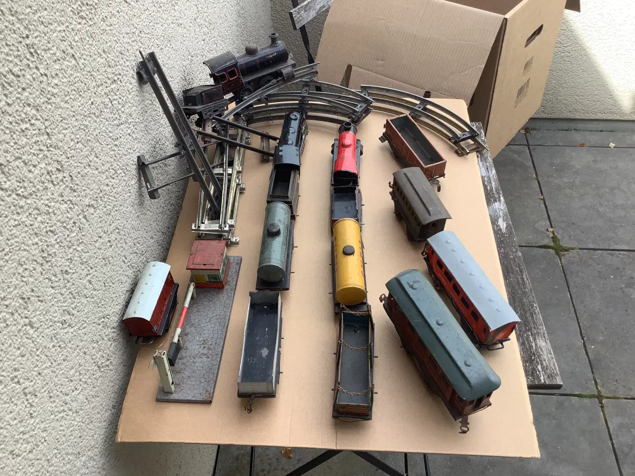 Billede 5 - Stor BLIKTOGS LOT. Se hvad du får for prisen !