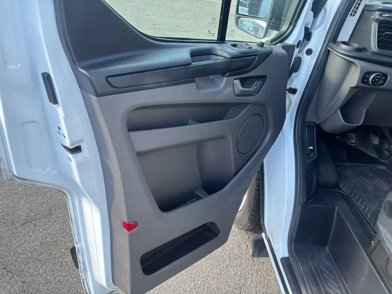 Billede 9 - Ford Transit Custom 300L 2,0 TDCi 130 Trend