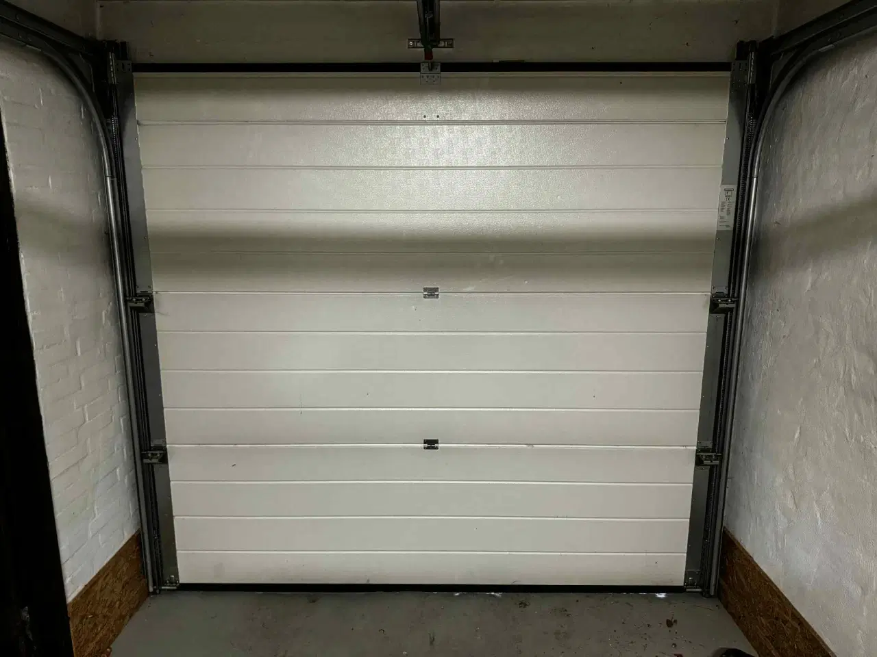 Billede 2 - NASSAU Garageport i Alu Model NRX CLASSIC
