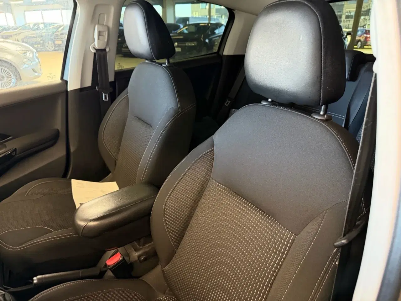 Billede 6 - Peugeot 208 1,6 BlueHDi Desire 100HK 5d