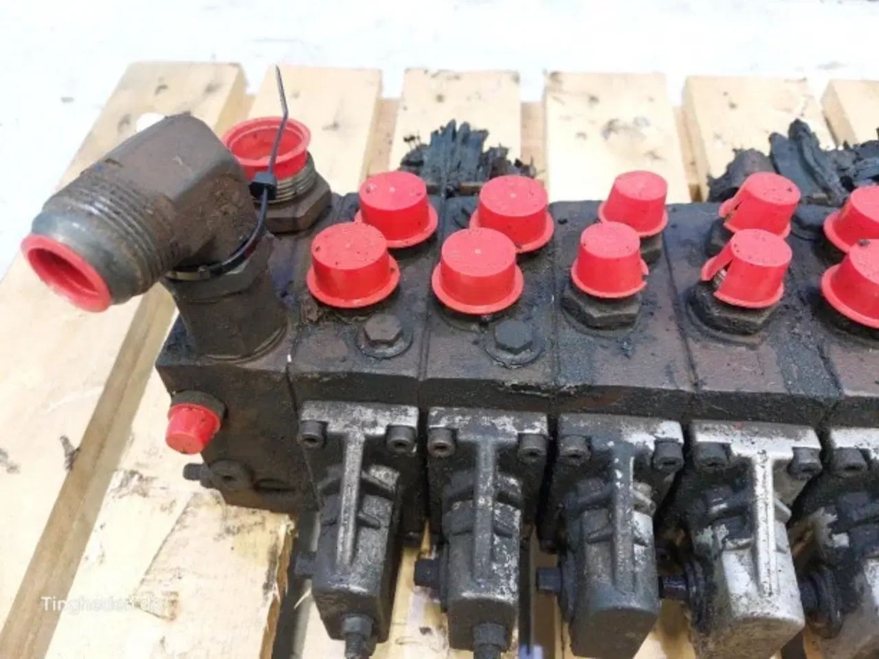 Billede 15 - Hydrema 906B Styreventil 514202