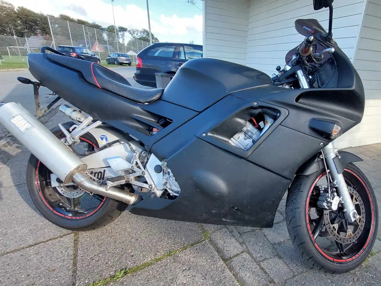 Billede 4 - Honda CBR600 kåber skjolde