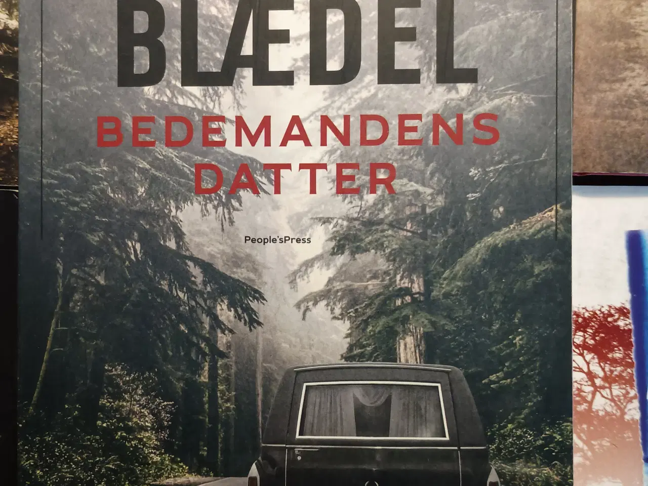 Billede 6 - Sara Blædel bøger. 
