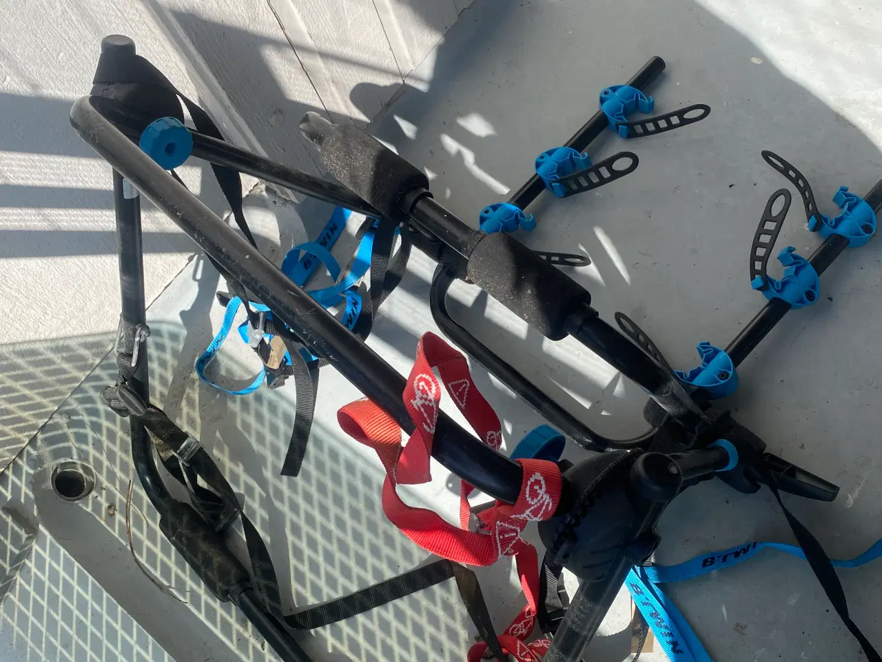 Billede 4 - B'TWIN 320 cykelholder 