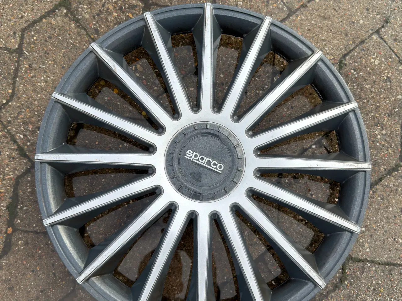 Billede 5 - Hjulkapsler Sparco