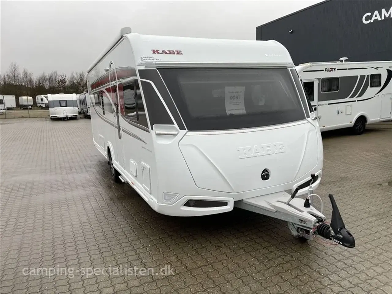 Billede 2 - 2026 - Kabe Imperial 630 TDL E8 Kabe Imperial 630 TDL E8 KS spejlvendt model 2026 kan nu opleves hos Camping-Specialisten